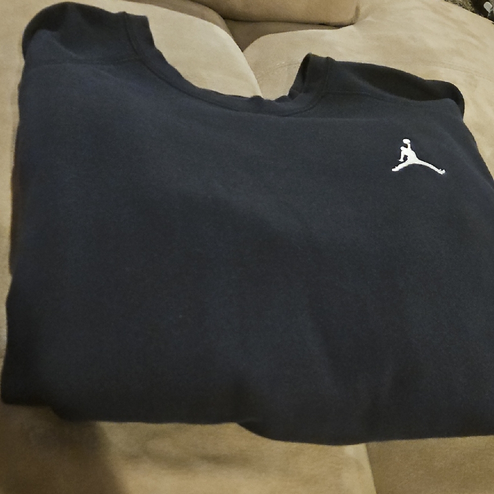 Nike Black Crewneck Sweatshirt
